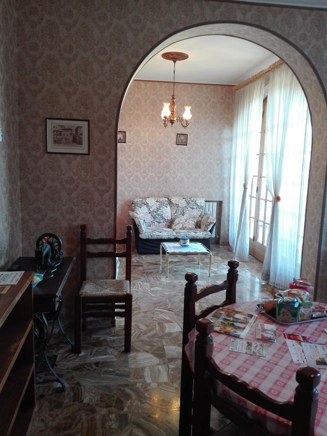 Agriturismo Le Rose Farm stay *