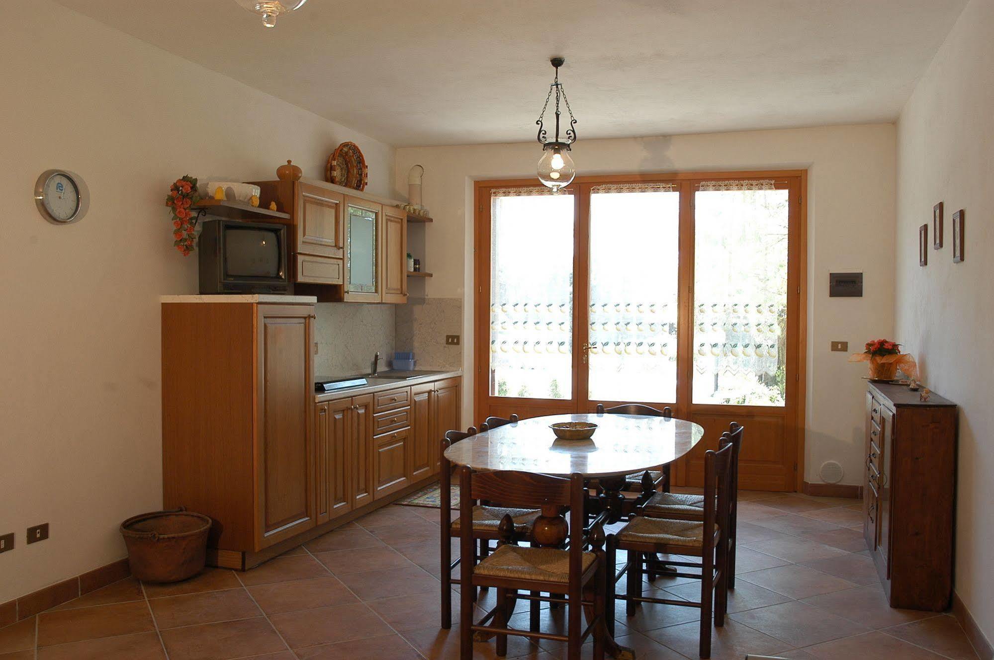Farm stay Agriturismo Le Rose Castiglione del Lago